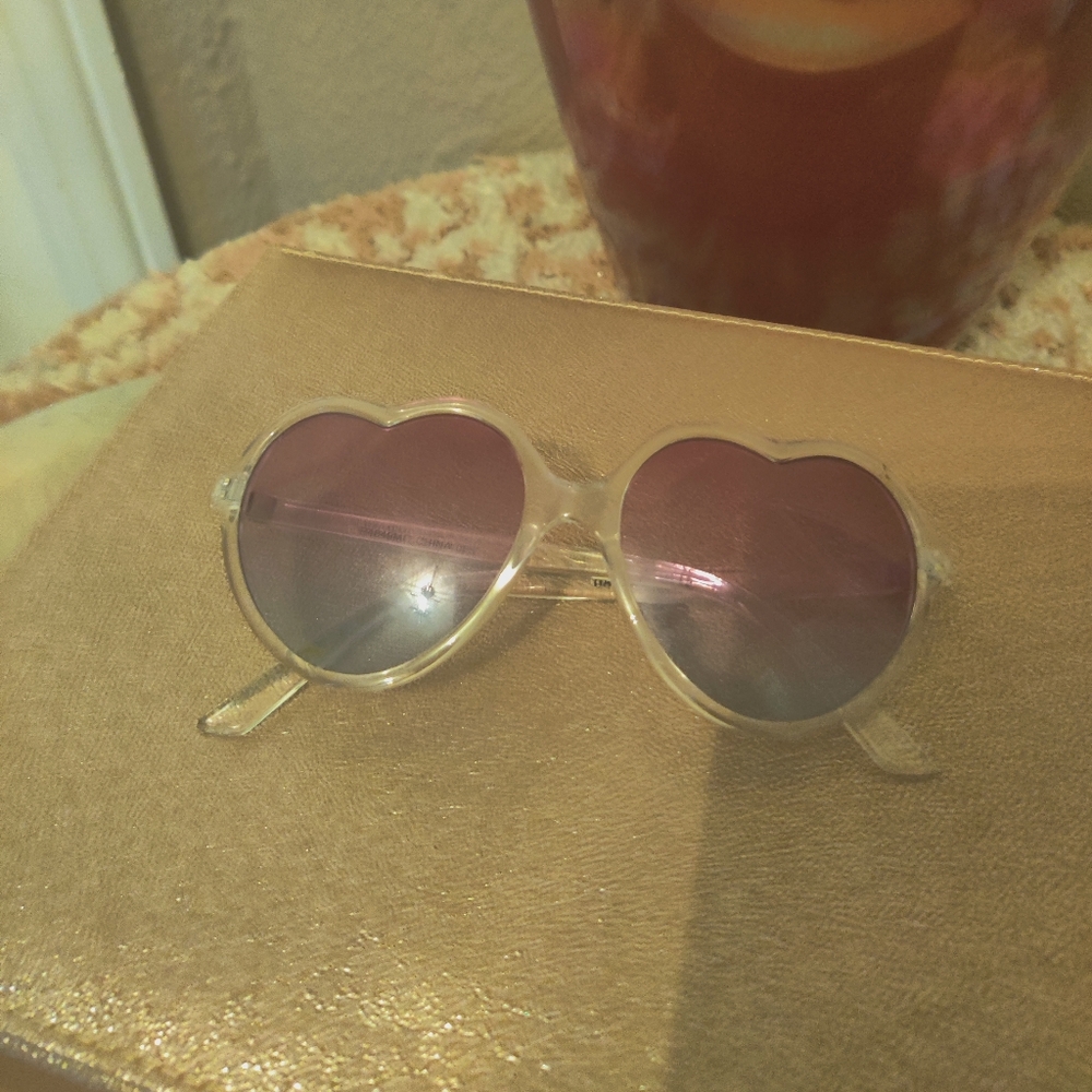Heart fashion sunglasses